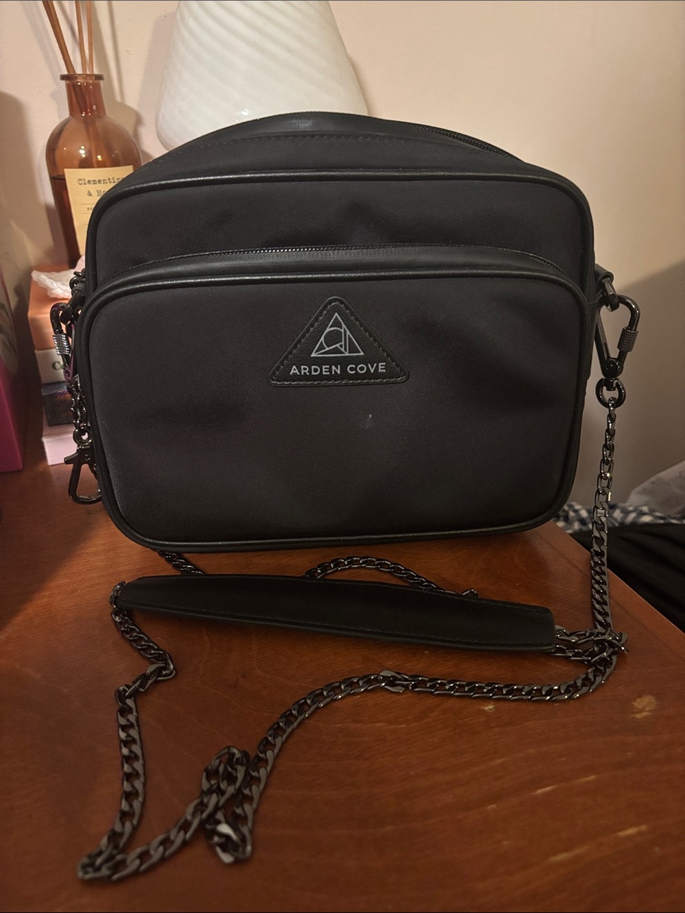 arden cove locking crossbody